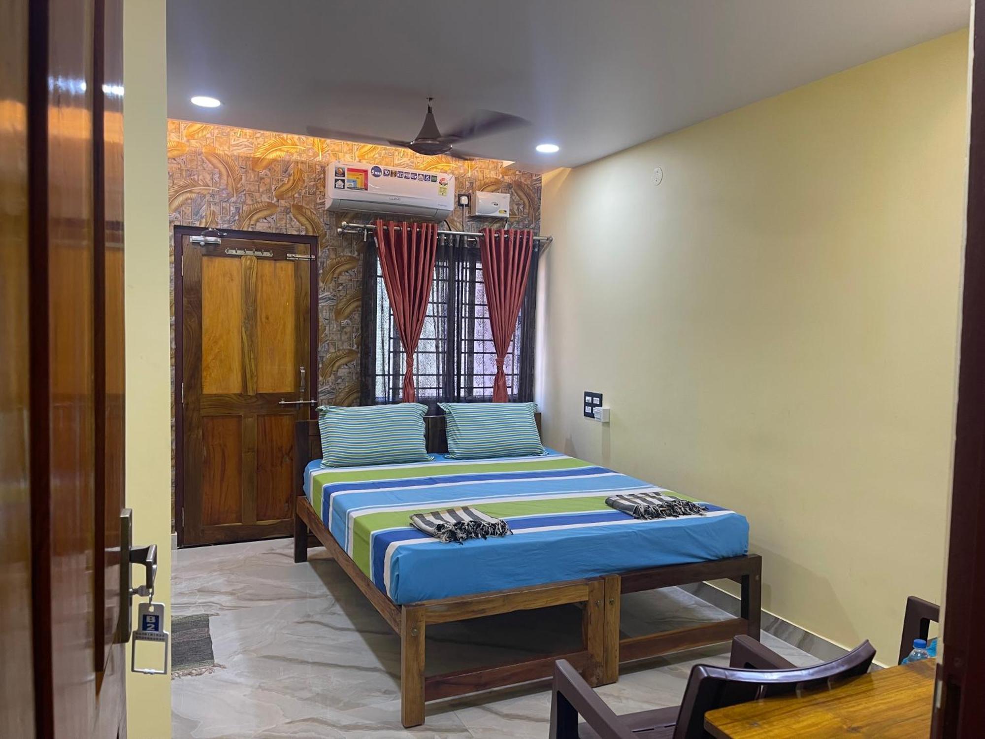 Nimmu House Hotel Gokarna  Bagian luar foto