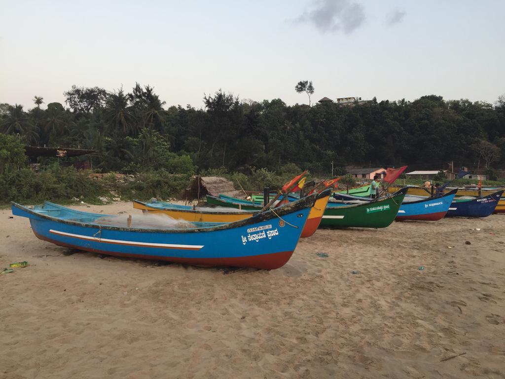 Nimmu House Hotel Gokarna  Bagian luar foto